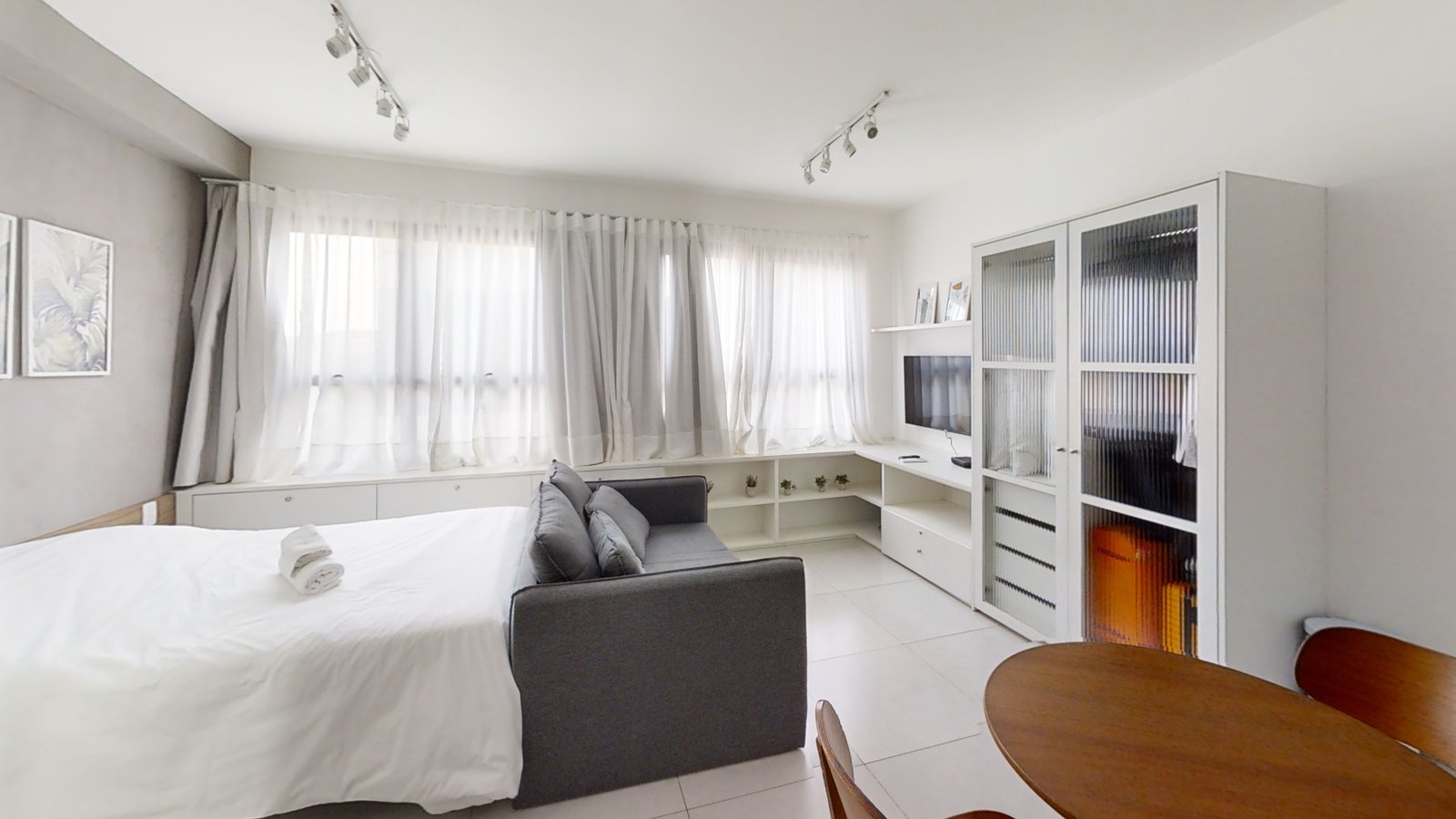 Casa Contemporânea com Vista Panorâmica